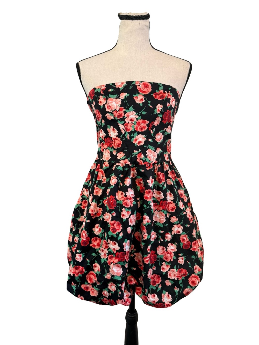 Pins and Needles Strapless Floral Bubble Hem Mini Dress Size S Urban Outfitters